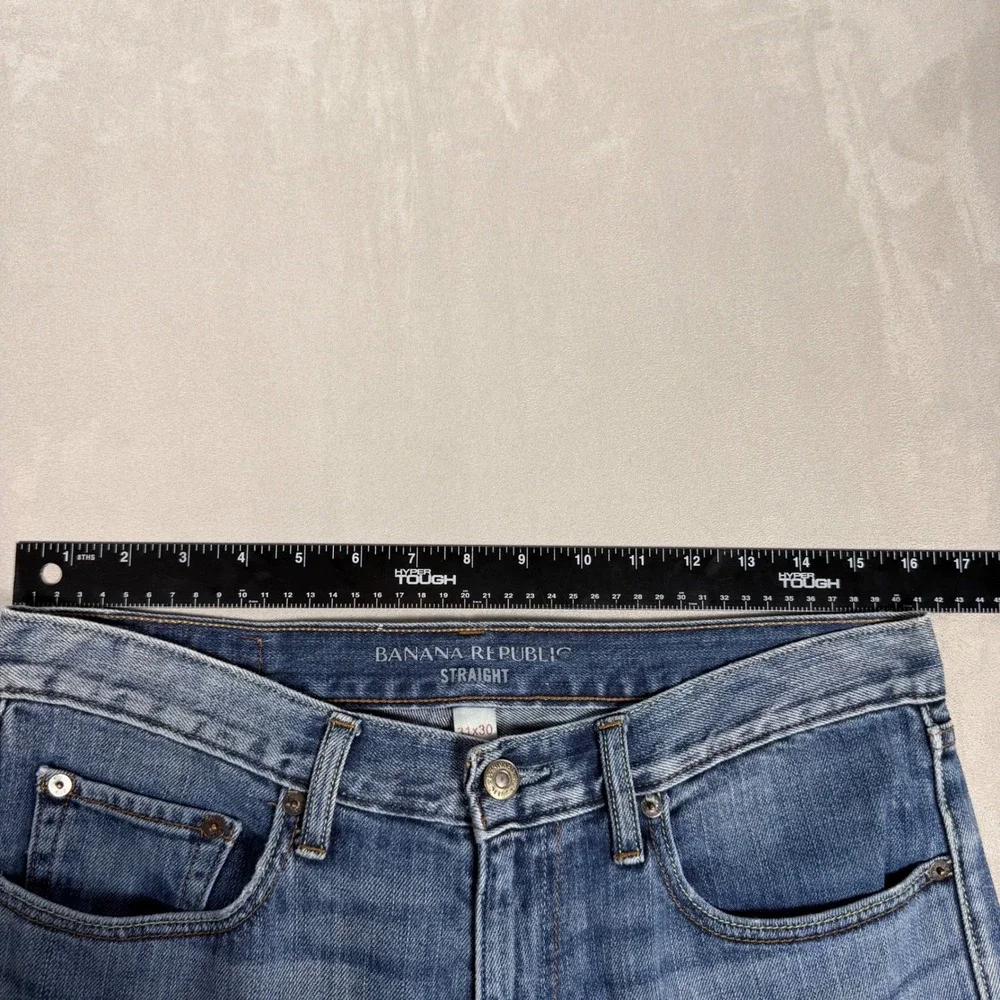 Modern Mens Banana Republic Straight Fit Medium Wash Denim Jeans 31x30